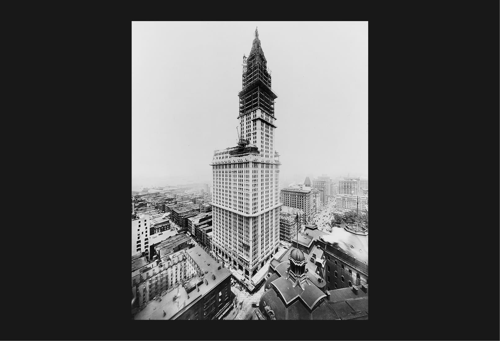 Teräksen ihme: Woolworth-rakennus New Yorkissa oli valmistuessaan vuonna 1913 maailman korkein rakennus.